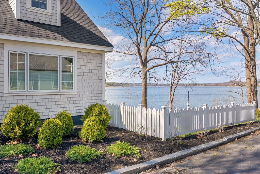 Photo of 10 Helene Street, Portland, ME 04103 (MLS # 1661279)