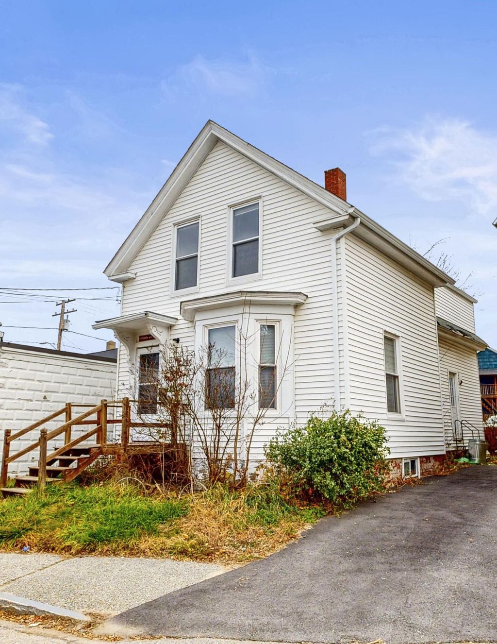 Photo of 8 Howe Street, Lewiston, ME 04240 (MLS # 1663248)