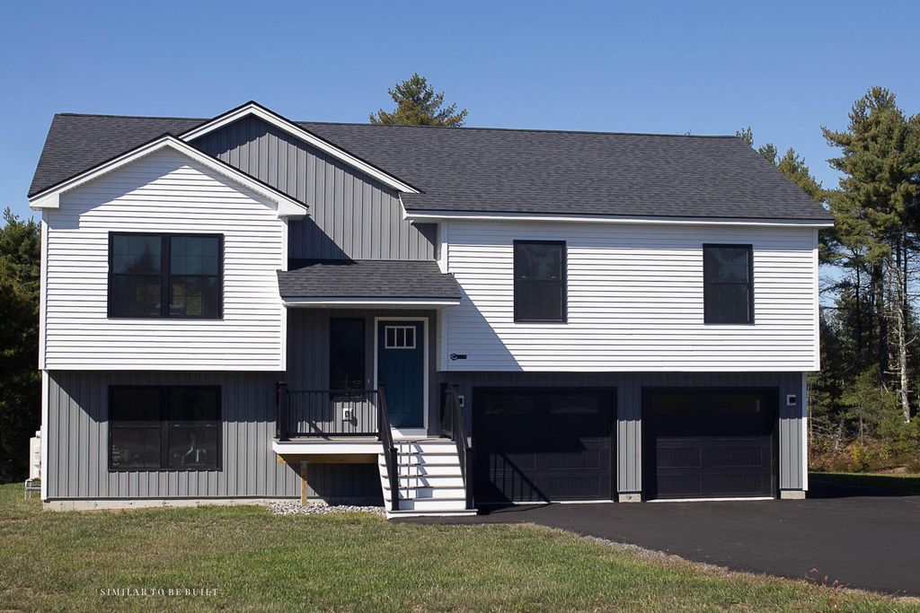 Photo of 16 Hunters Haven Dr, Standish, ME 04084 (MLS # 1640591)