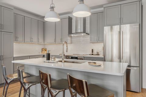 Photo of 267 US Route 1 #PH503, Falmouth, ME 04105 (MLS # 1653118)