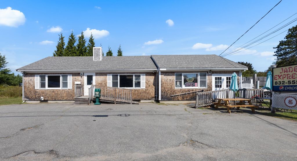 Photo of 1530 Atlantic Highway, Waldoboro, ME 04572 (MLS # 1637338)