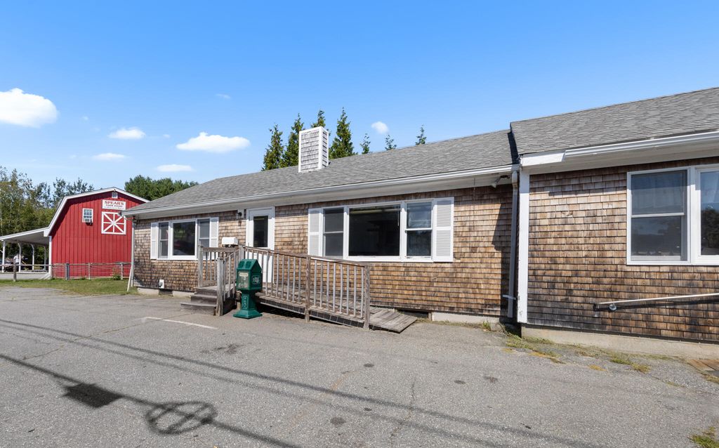 Photo of 1530 Atlantic Highway, Waldoboro, ME 04572 (MLS # 1637338)