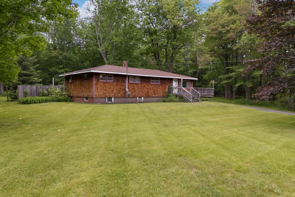 Photo of 40 Station Road, Oxford, ME 04270 (MLS # 1628492)