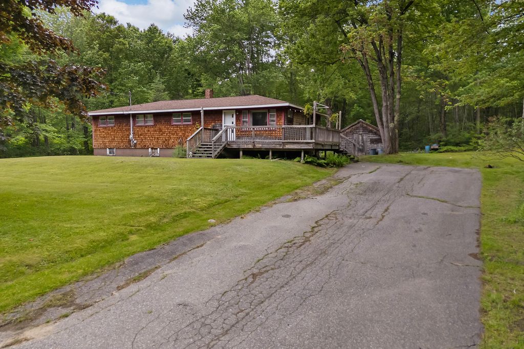 Photo of 40 Station Road, Oxford, ME 04270 (MLS # 1628492)