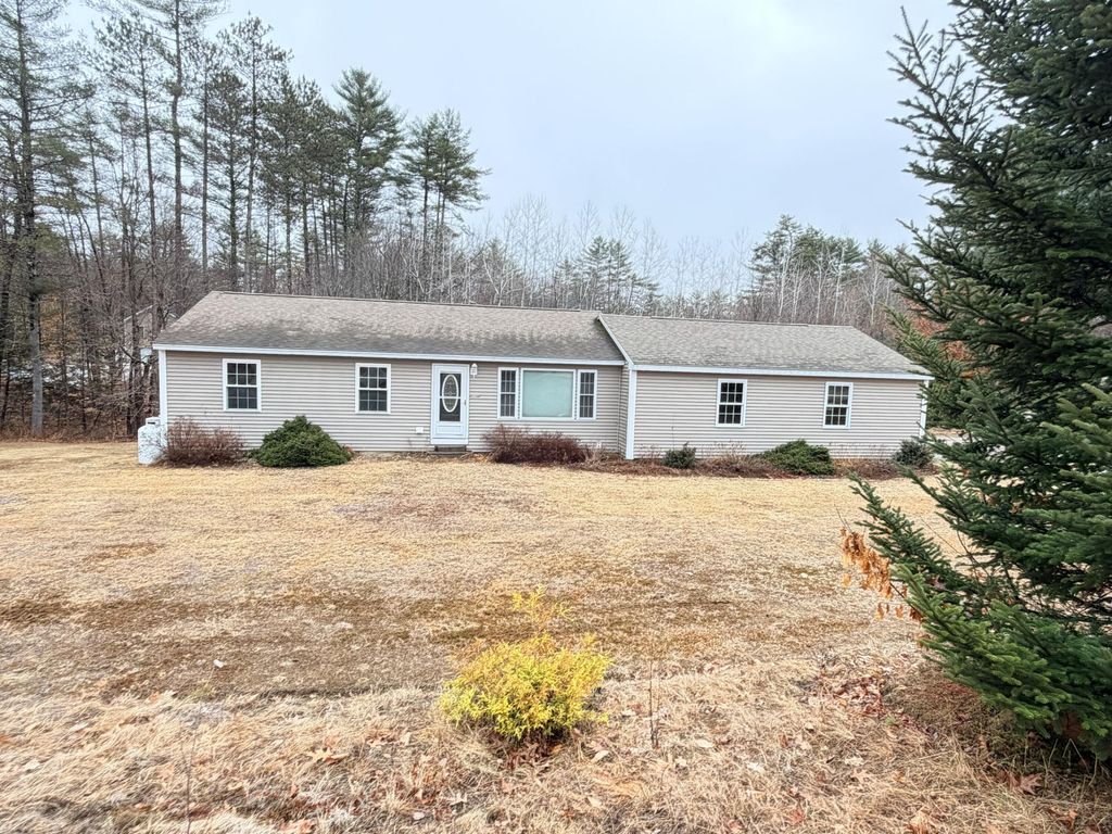 Photo of 23 Tasseltop Acres Road, Naples, ME 04055 (MLS # 1656066)
