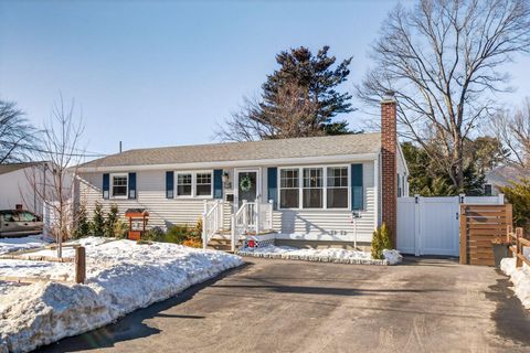 Photo of 79 Alfred Street, South Portland, ME 04106 (MLS # 1653523)