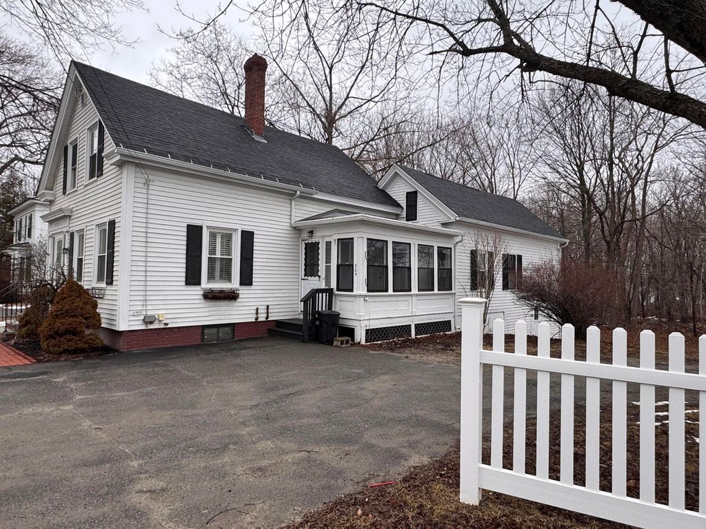 Photo of 305 Main Street, Waterville, ME 04901 (MLS # 1655599)