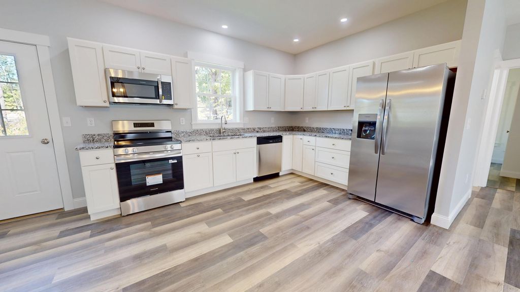 Photo of 29 Jennifer Avenue, Greene, ME 04236 (MLS # 1657630)