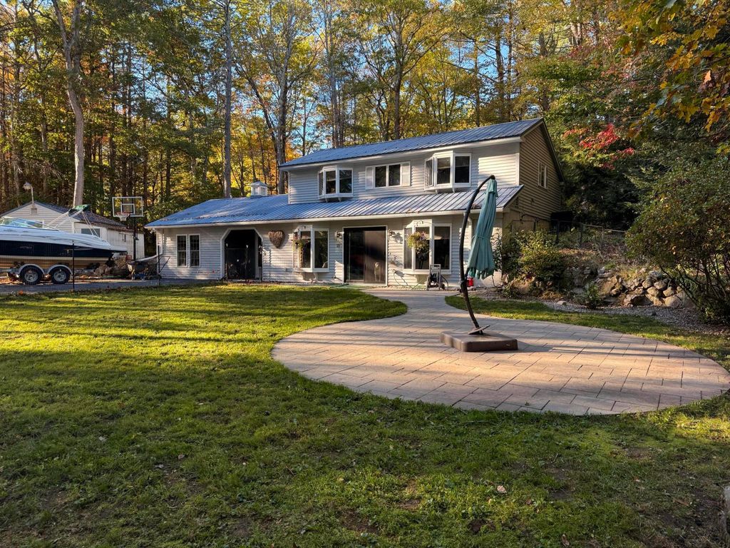 Photo of 22 Abenaki Acres Road, Naples, ME 04055 (MLS # 1641790)