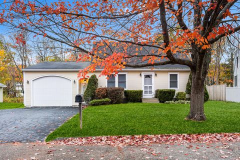 Photo of 106 Euclid Avenue, Portland, ME 04103 (MLS # 1641689)