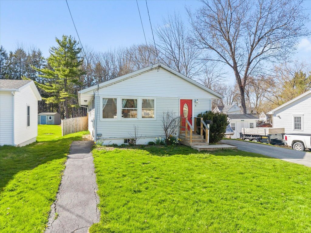 Photo of 11 Westland Street, Bangor, ME 04401 (MLS # 1659747)