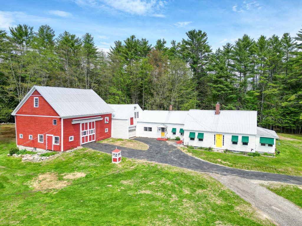 Photo of 75 Patterson Road, Mechanic Falls, ME 04256 (MLS # 1663256)