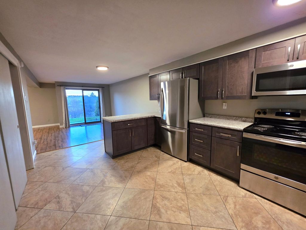 Photo of 20 Juniper Lane #16, Westbrook, ME 04092 (MLS # 1658134)