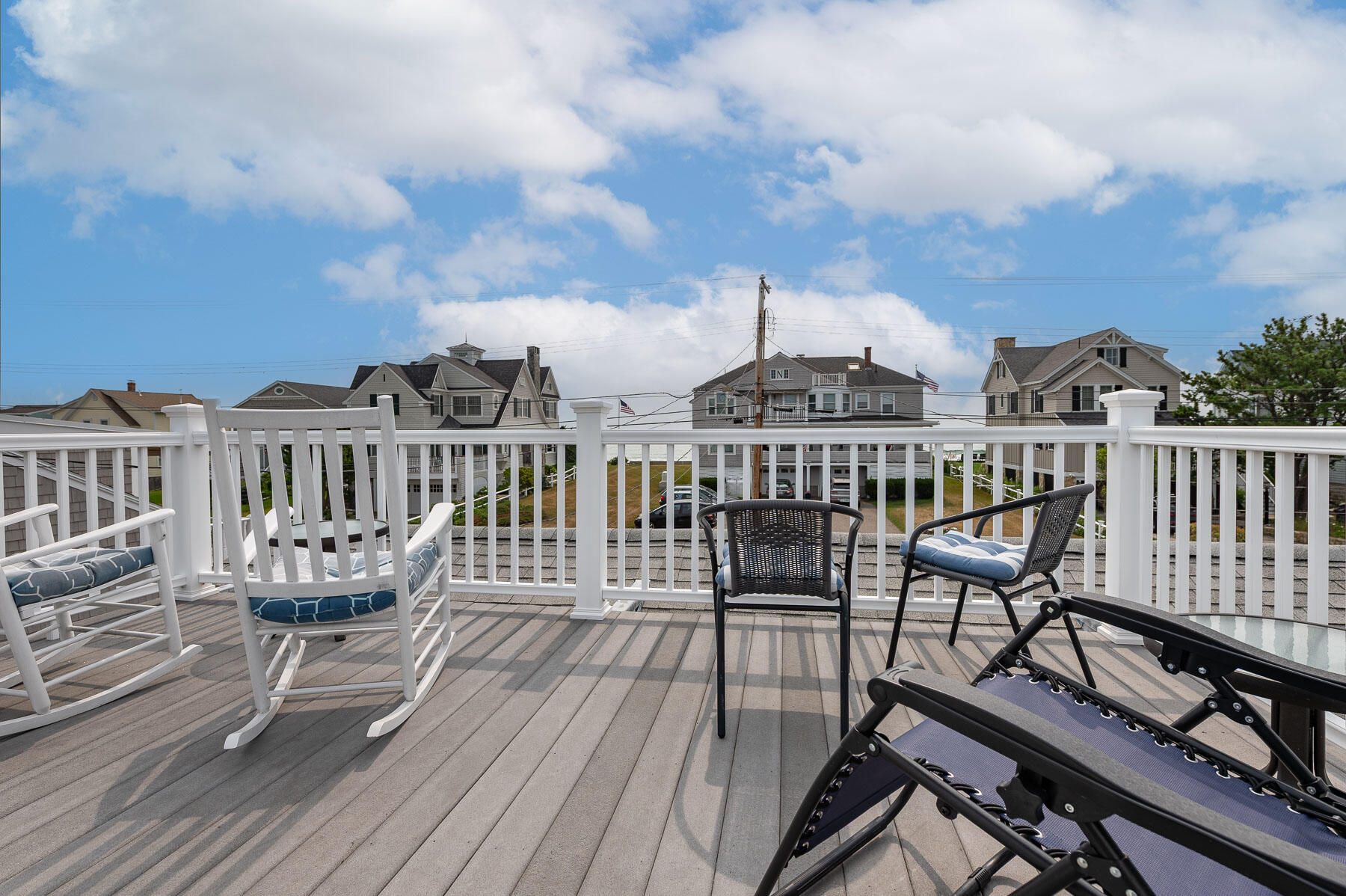 Wells, Maine 04090, United States, 3 Bedrooms Bedrooms, ,2 BathroomsBathrooms,Residential,Active,187609