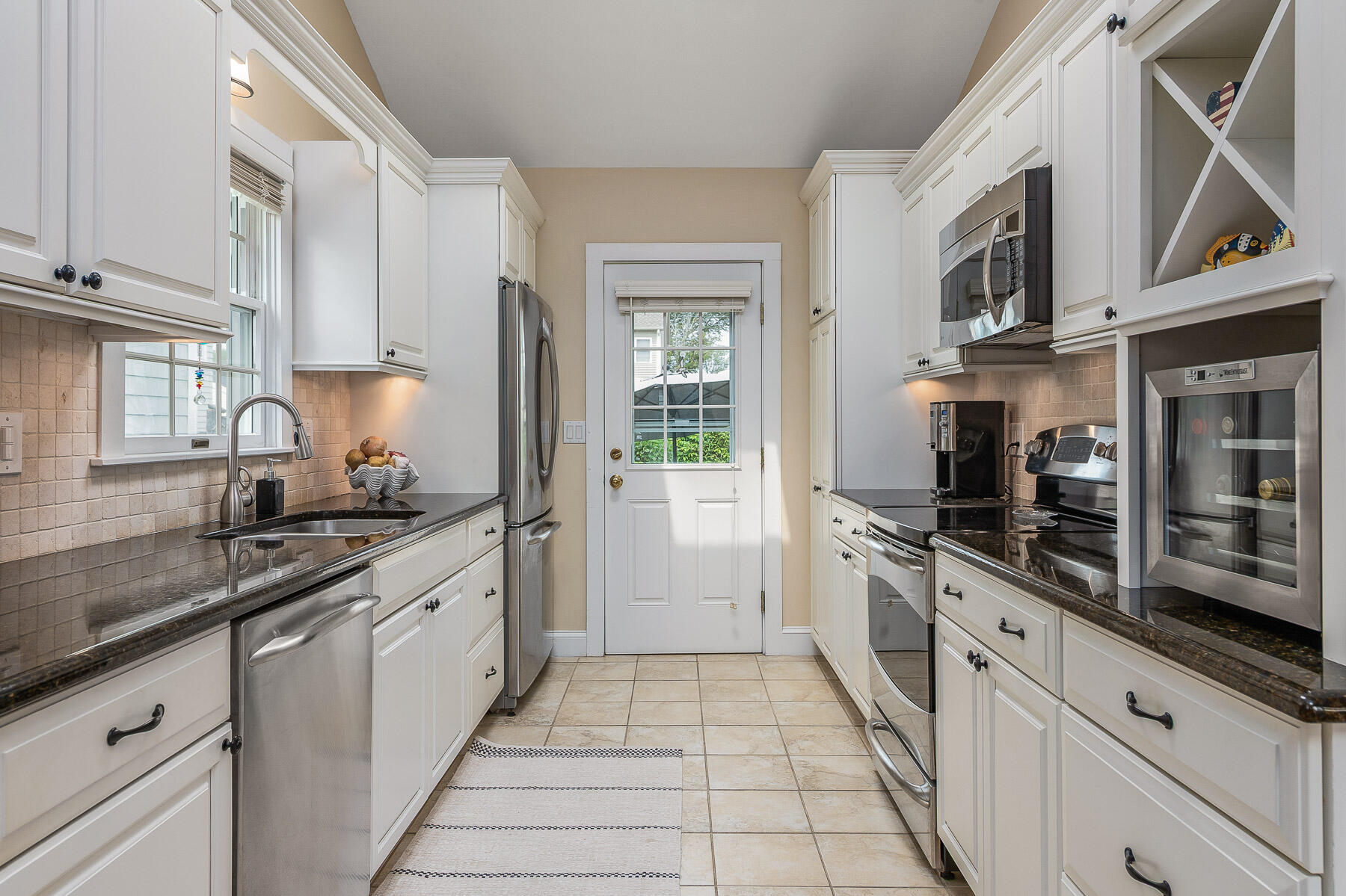 Wells, Maine 04090, United States, 3 Bedrooms Bedrooms, ,2 BathroomsBathrooms,Residential,Active,187609