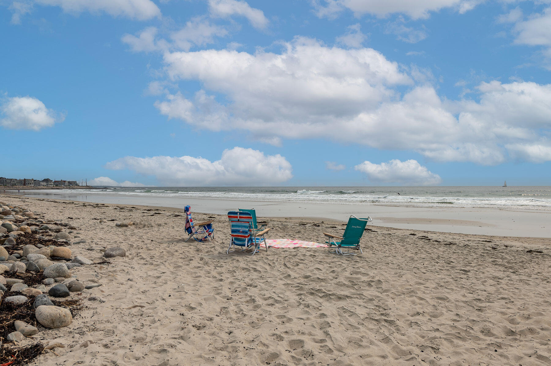 Wells, Maine 04090, United States, 3 Bedrooms Bedrooms, ,2 BathroomsBathrooms,Residential,Active,187609