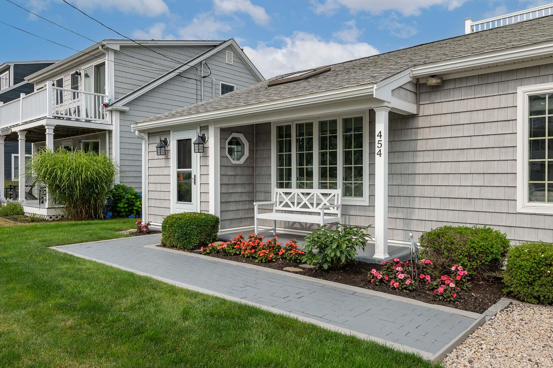 Wells, Maine 04090, United States, 3 Bedrooms Bedrooms, ,2 BathroomsBathrooms,Residential,Active,187609