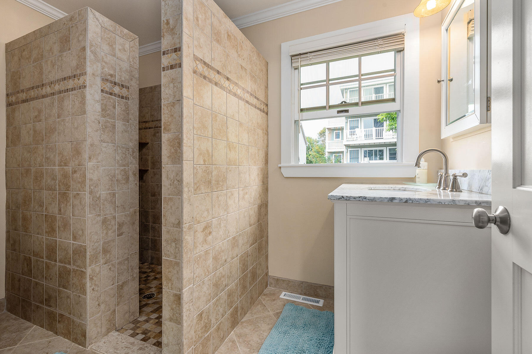 Wells, Maine 04090, United States, 3 Bedrooms Bedrooms, ,2 BathroomsBathrooms,Residential,Active,187609