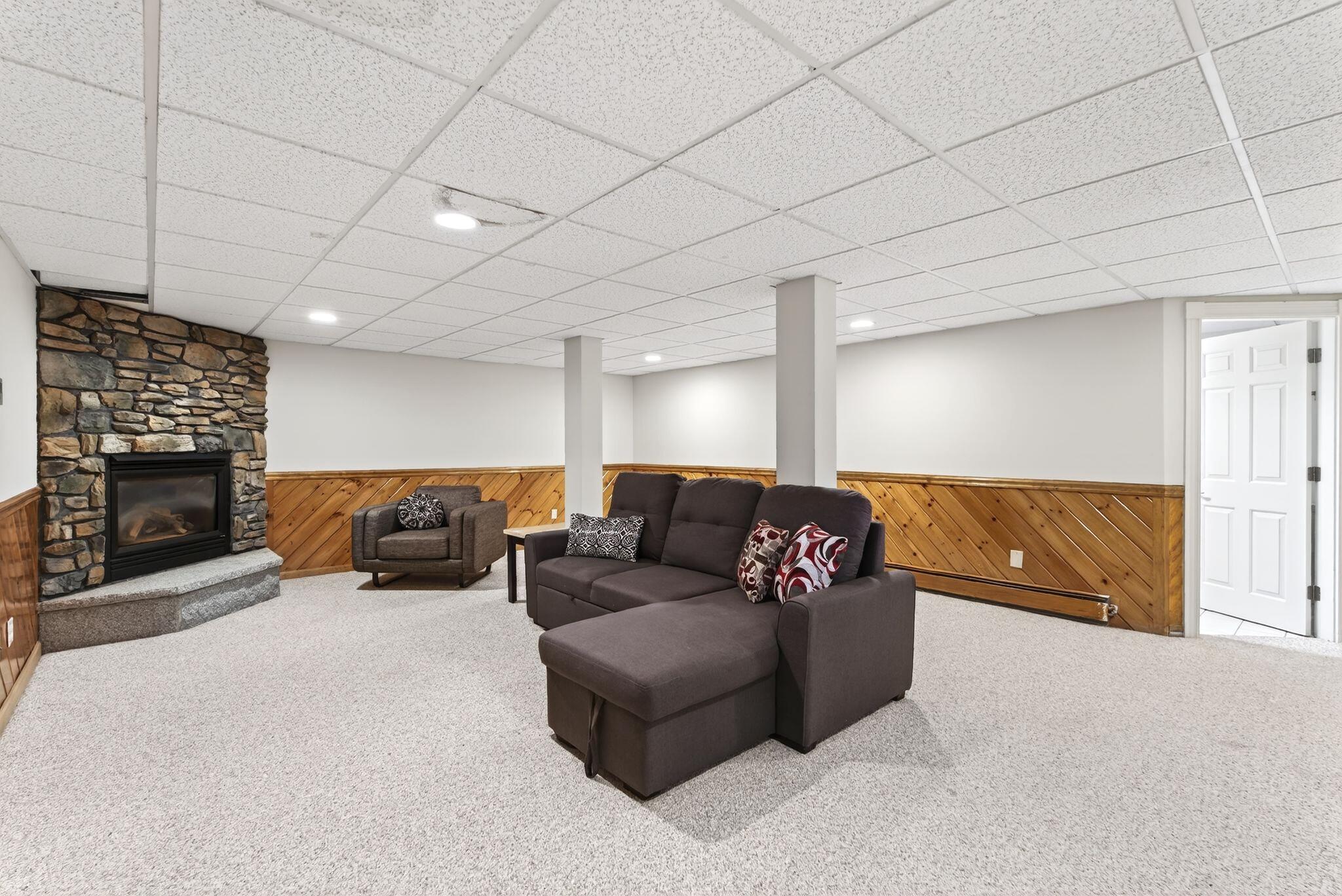 Portland, Maine, 04102, United States, 3 Bedrooms Bedrooms, ,5 BathroomsBathrooms,Residential,Active,2033991