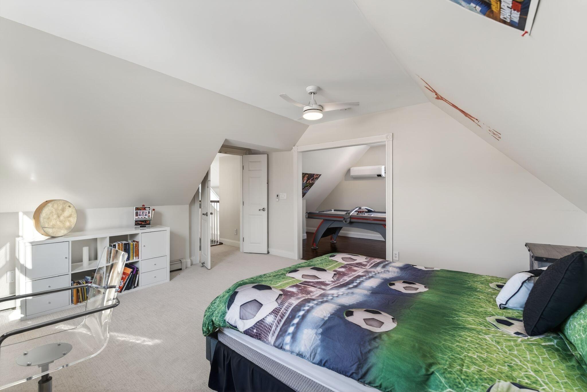 Portland, Maine, 04102, United States, 3 Bedrooms Bedrooms, ,5 BathroomsBathrooms,Residential,Active,2033991