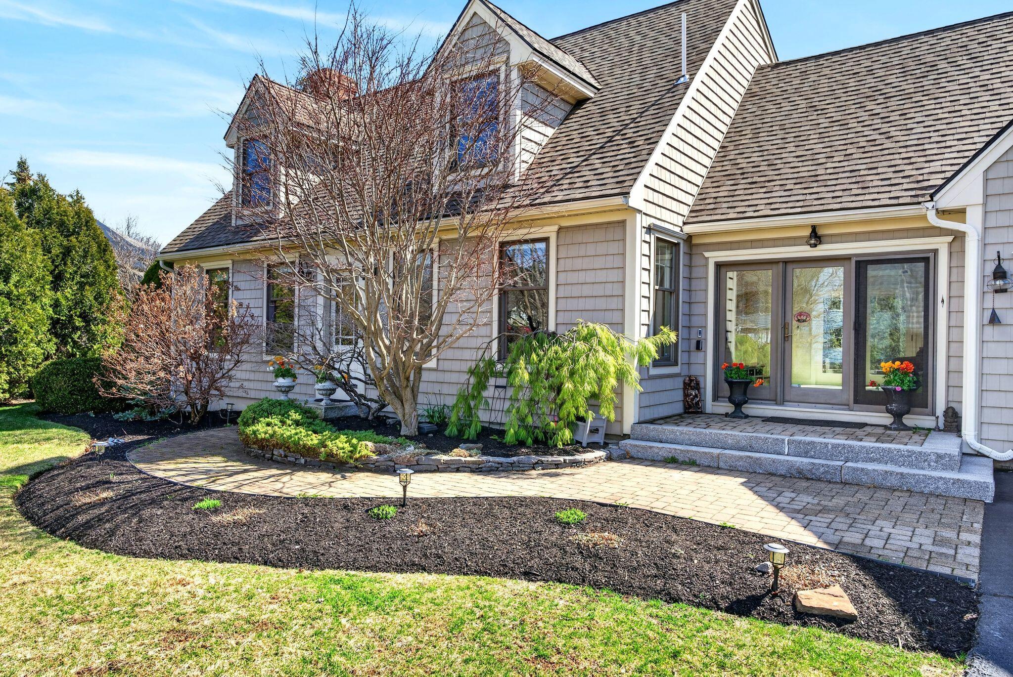 Portland, Maine, 04102, United States, 3 Bedrooms Bedrooms, ,5 BathroomsBathrooms,Residential,Active,2033991
