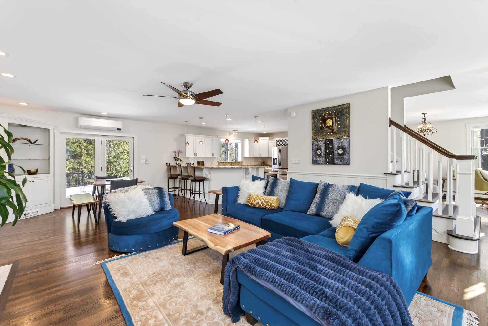 Portland, Maine, 04102, United States, 3 Bedrooms Bedrooms, ,5 BathroomsBathrooms,Residential,Active,2033991