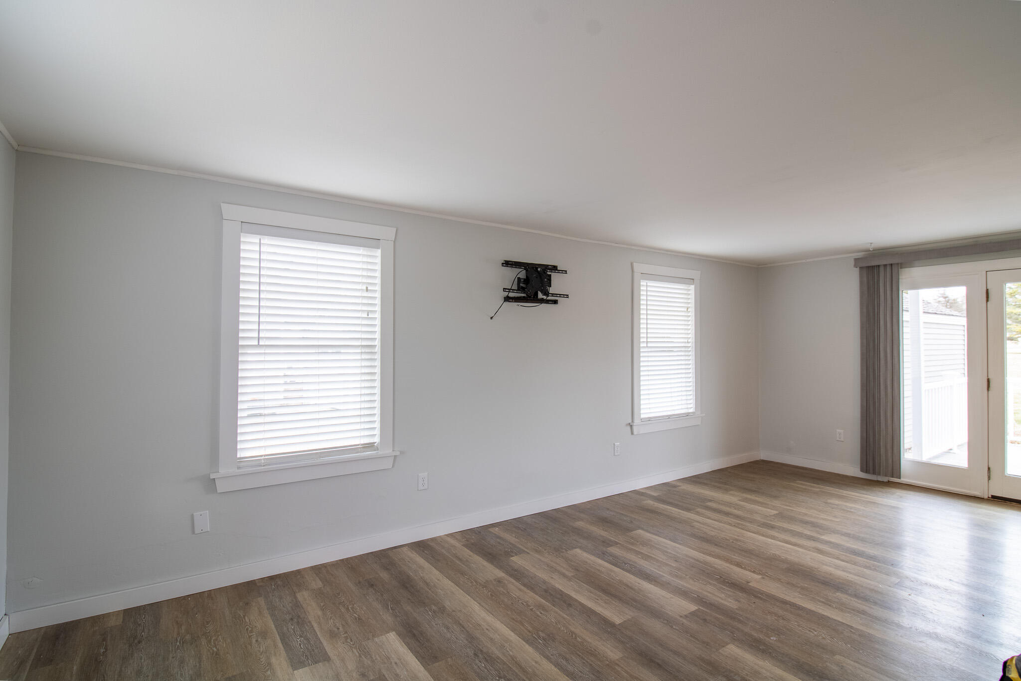 8 Windward Circle Drive 324