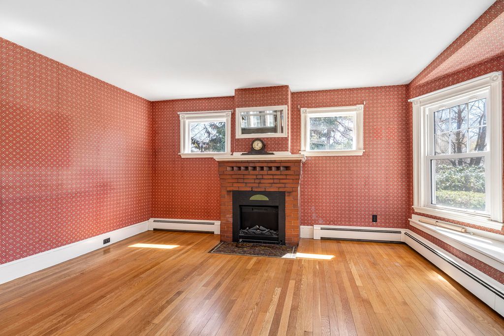 Photo of 192 Harriet Street, South Portland, ME 04106 (MLS # 1660624)