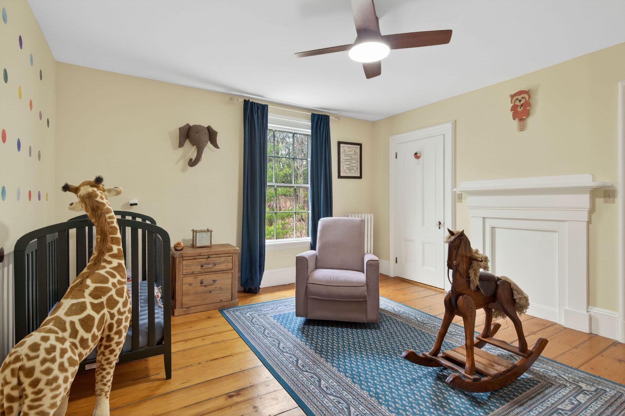 Falmouth, Maine, 04105, United States, 5 Bedrooms Bedrooms, ,6 BathroomsBathrooms,Residential,Pending,2041795