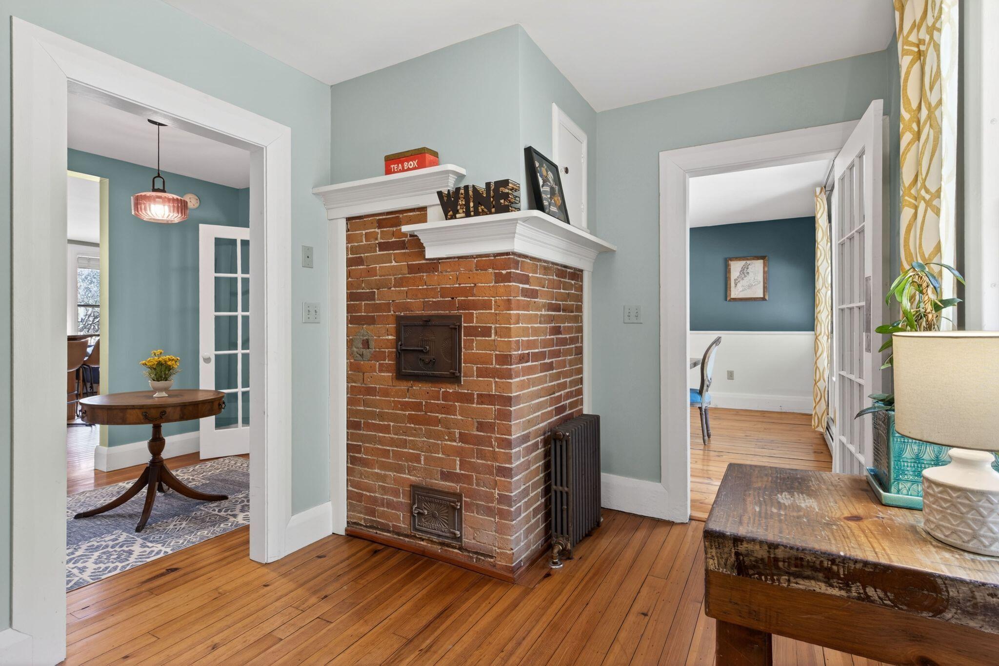 Falmouth, Maine, 04105, United States, 5 Bedrooms Bedrooms, ,6 BathroomsBathrooms,Residential,Pending,2041795