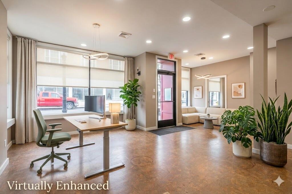 453 Main Street 1