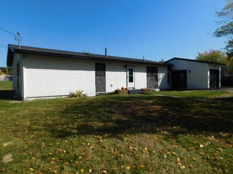 Photo of 27 Maxwell Lane, Bangor, ME 04401 (MLS # 1640111)