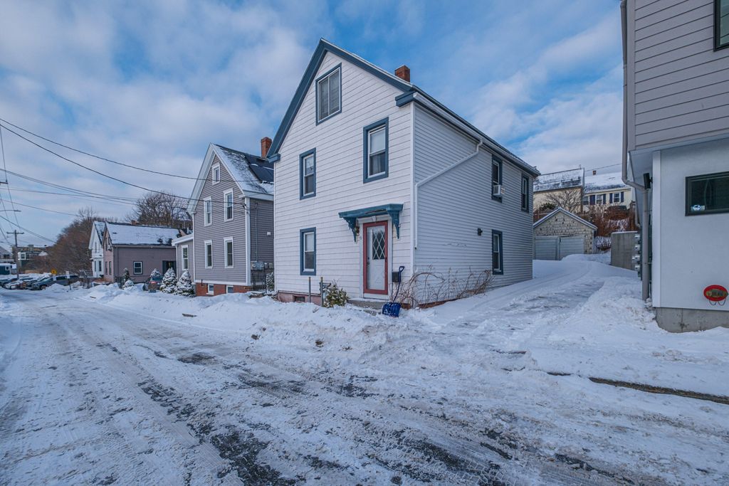 Photo of 11 Romasco Lane, Portland, ME 04101 (MLS # 1653818)