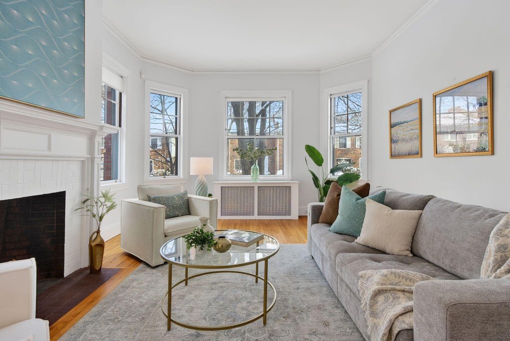 Photo of 94 Neal Street #1N, Portland, ME 04102 (MLS # 1649983)