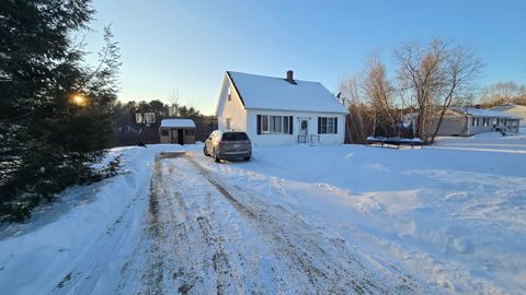 122 Meadow Lane Farmington ME 04938