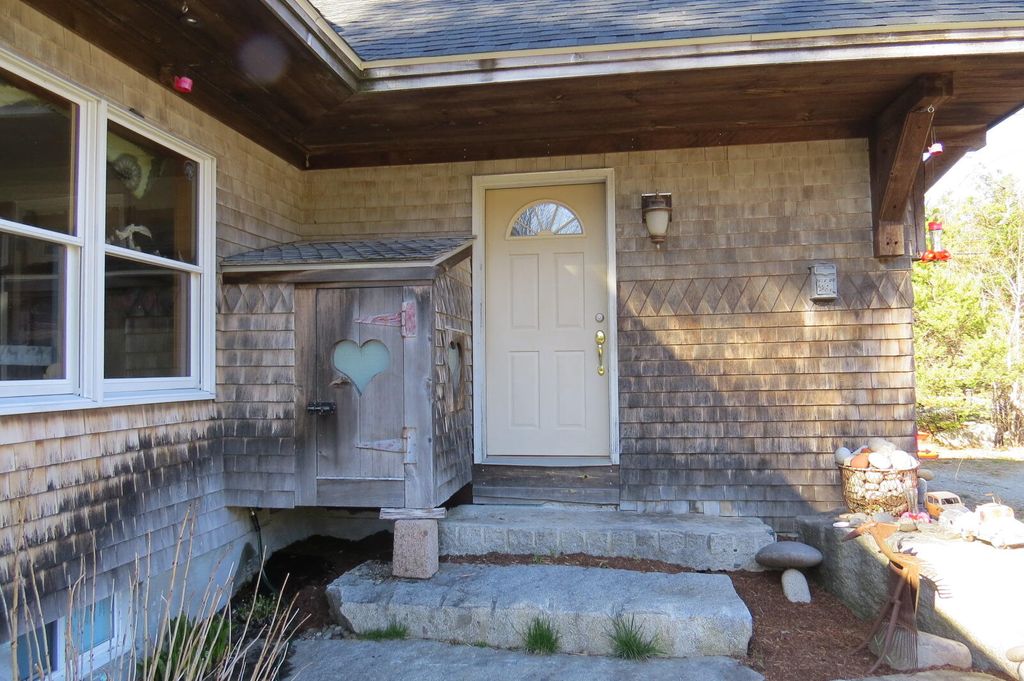 Photo of 1360 Bangor Road, Ellsworth, ME 04605 (MLS # 1649113)