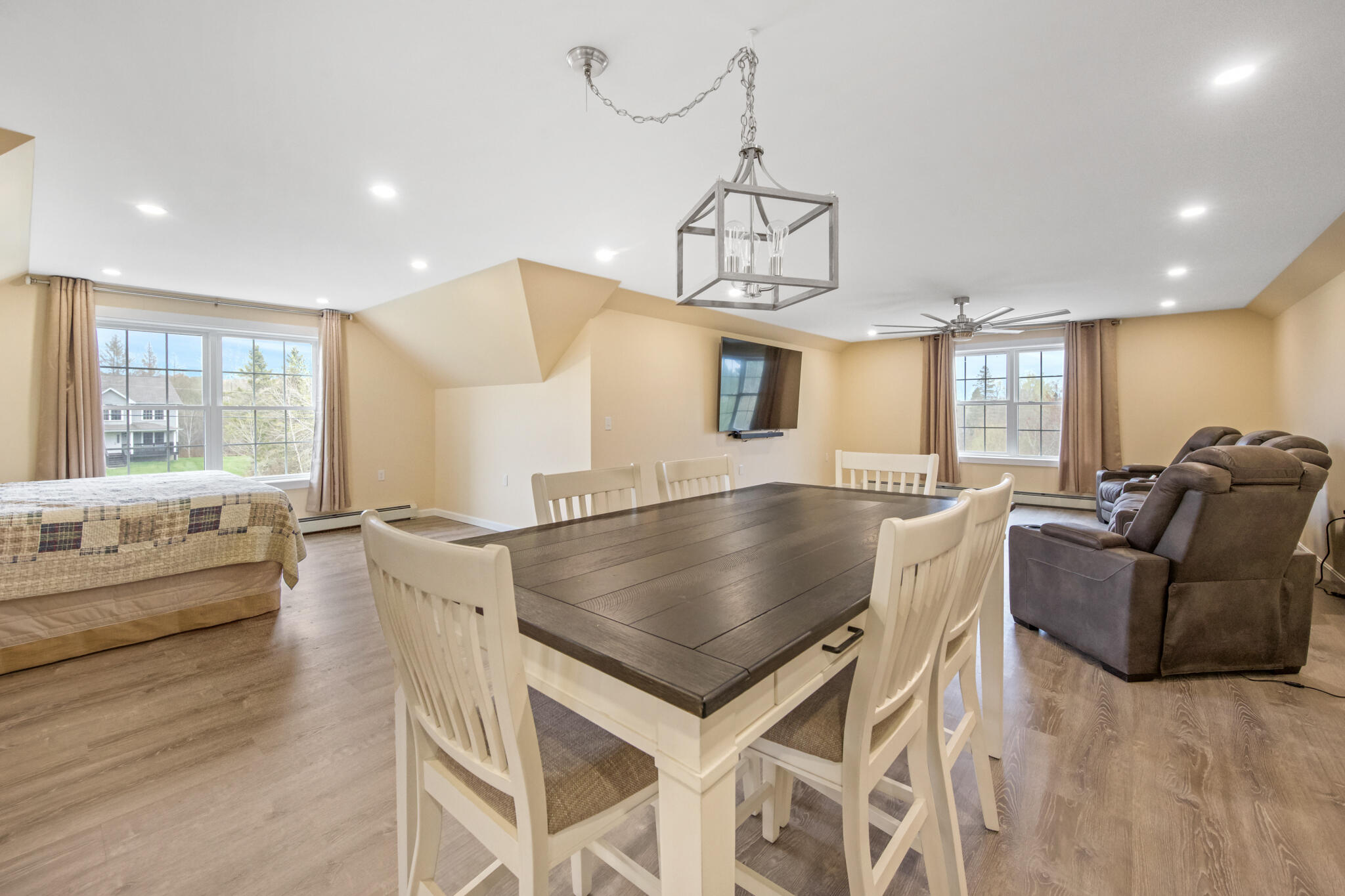 Hampden, Maine 04444, United States, ,2 BathroomsBathrooms,Residential,Pending,124968