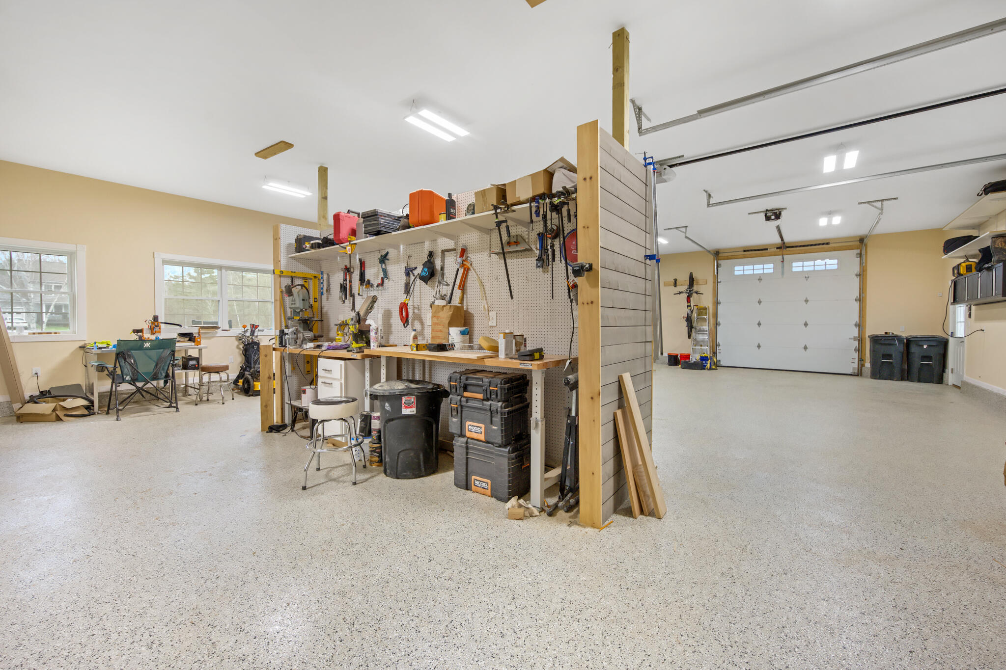 Hampden, Maine 04444, United States, ,2 BathroomsBathrooms,Residential,Pending,124968