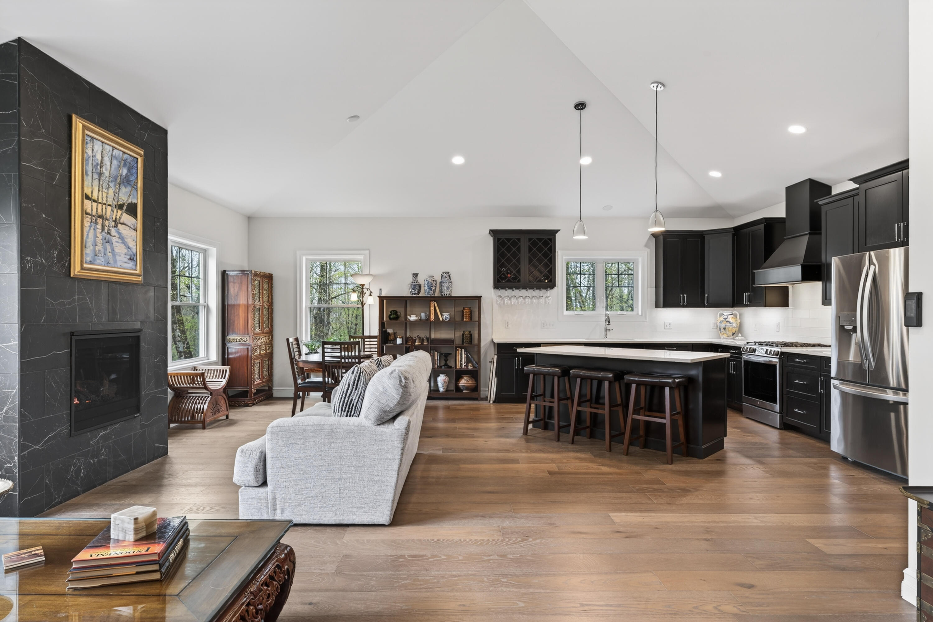 7 River Oaks Way 2