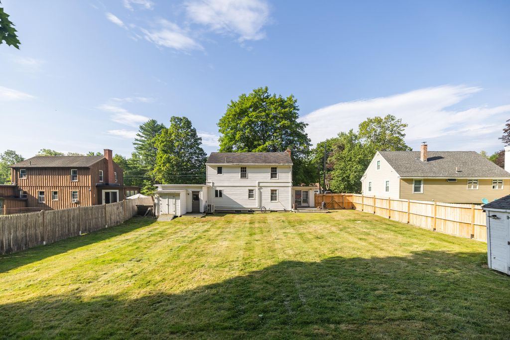 Photo of 16 Brooks Avenue, Lewiston, ME 04240 (MLS # 1632035)