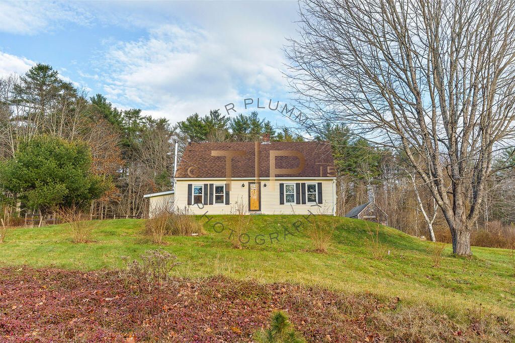 Photo of 503 Depot Street, Waldoboro, ME 04572 (MLS # 1644501)