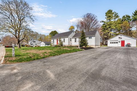 Photo of 21 Maple Avenue, Scarborough, ME 04074 (MLS # 1660577)