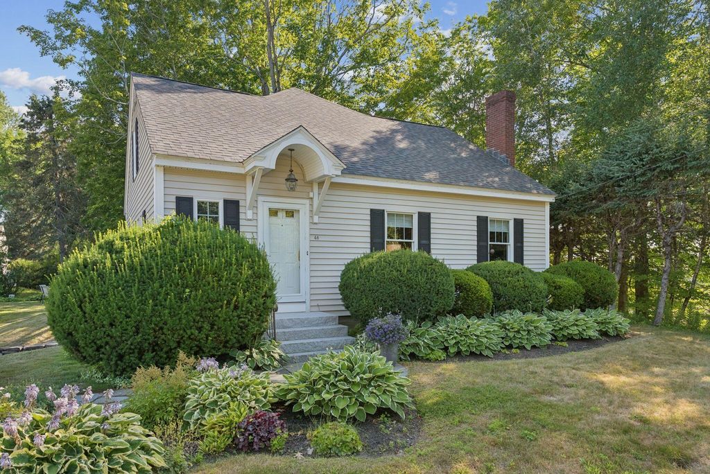 Photo of 48 Patterson Street, Augusta, ME 04330 (MLS # 1633568)