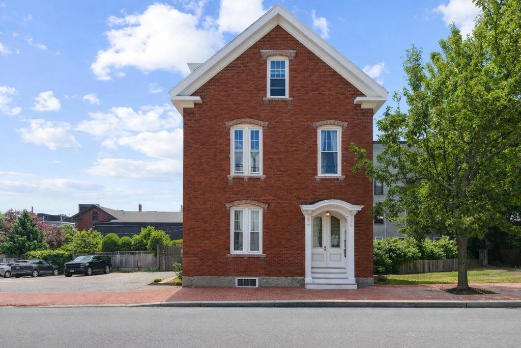 Photo of 12 Smith Street, Portland, ME 04101 (MLS # 1657676)