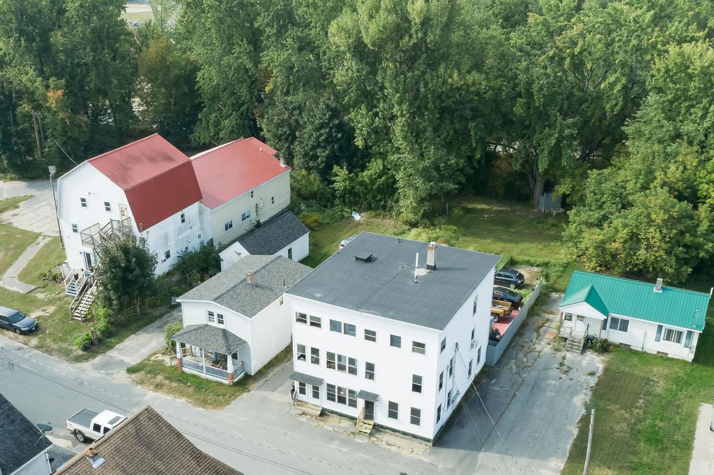 Photo of 39 Carlton Avenue, Mexico, ME 04257 (MLS # 1646585)