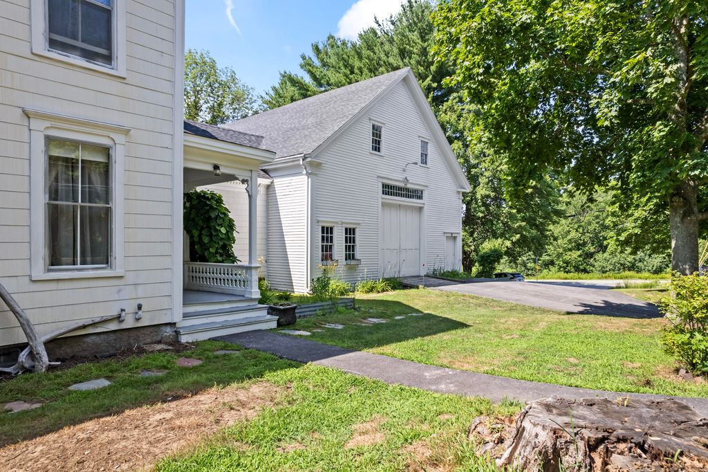 Photo of 108 US Route One, York, ME 03909 (MLS # 1649720)