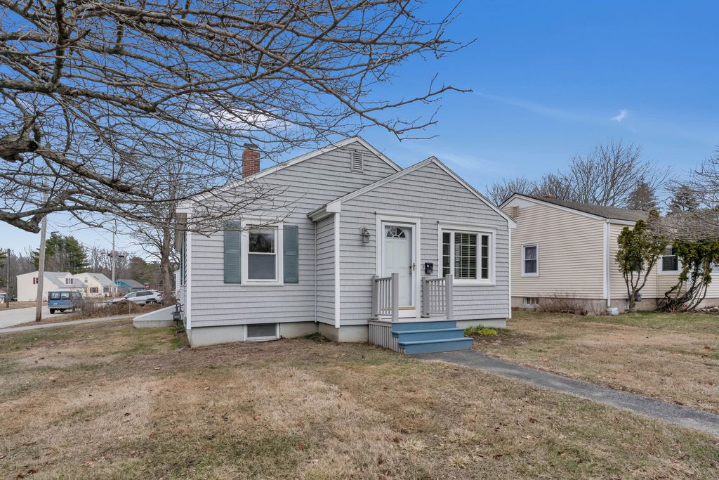 Photo of 1733 Forest Avenue, Portland, ME 04103 (MLS # 1656406)