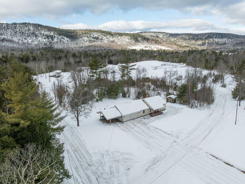Photo of 40 Deer Run, Livermore, ME 04253 (MLS # 1649172)