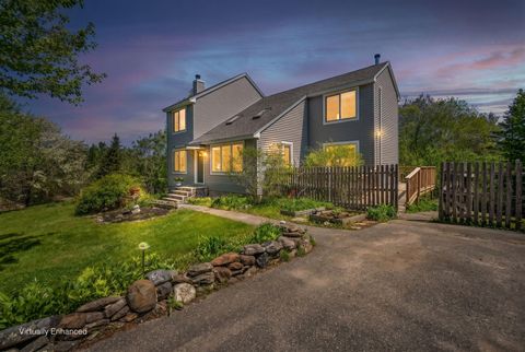 Photo of 14 Vista Way, Glenburn, ME 04401 (MLS # 1663908)