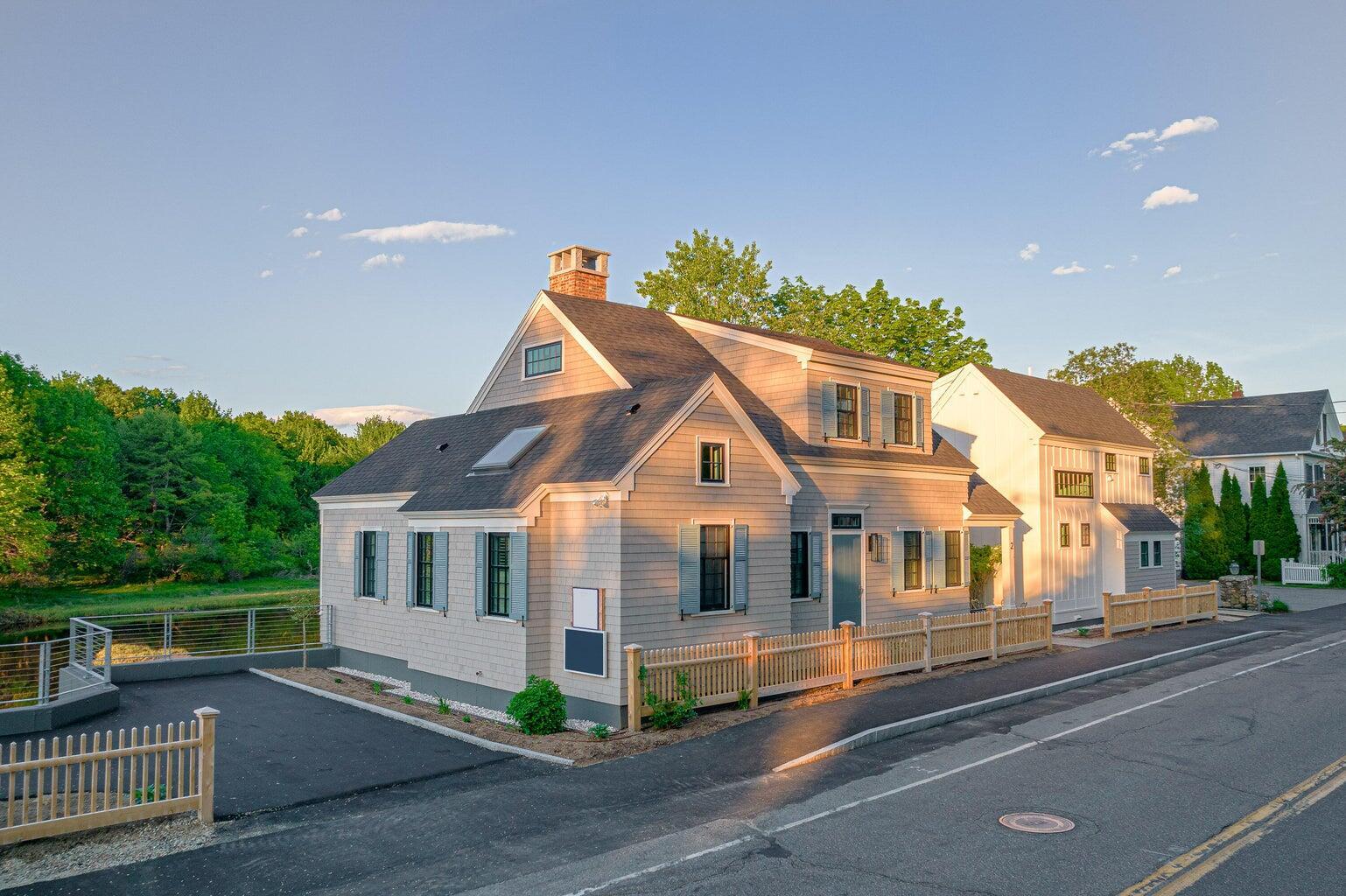 2 Maine Street B